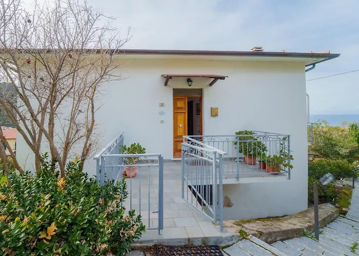 Casa Fiorella A -goelba Apartman *